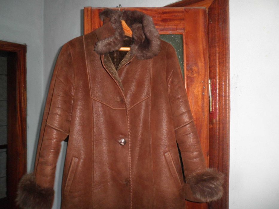 Дубленка женская зимняя долгая Коричневая XXXL (62 размер)