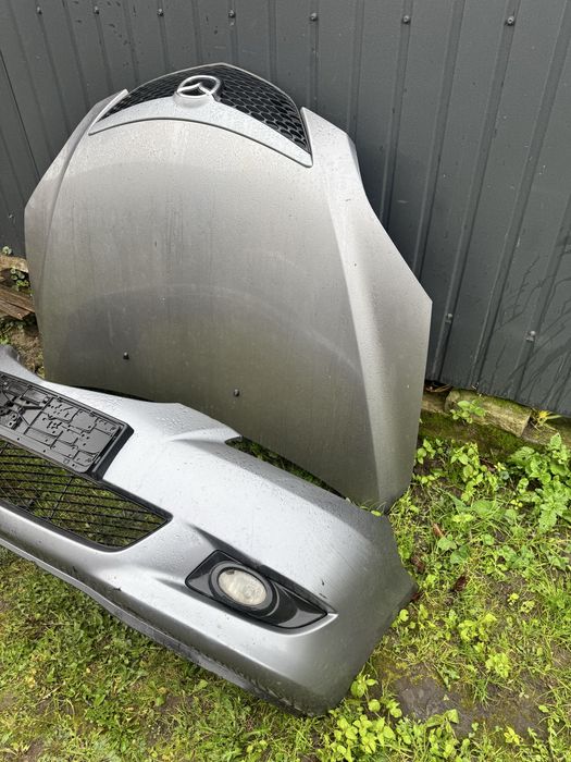 Передній бампер mazda 3 bk хечбек бампер мазда 3 бк хечбек