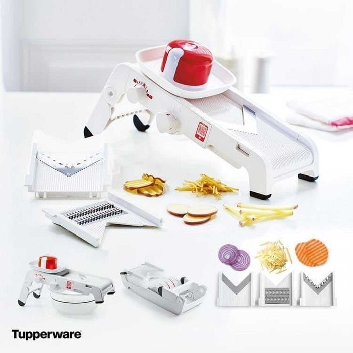 MandoChef Tupperware New459820886613698560