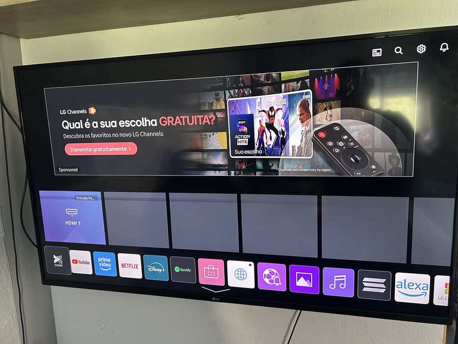 Tv  LG 50 polegadas pra vender logo