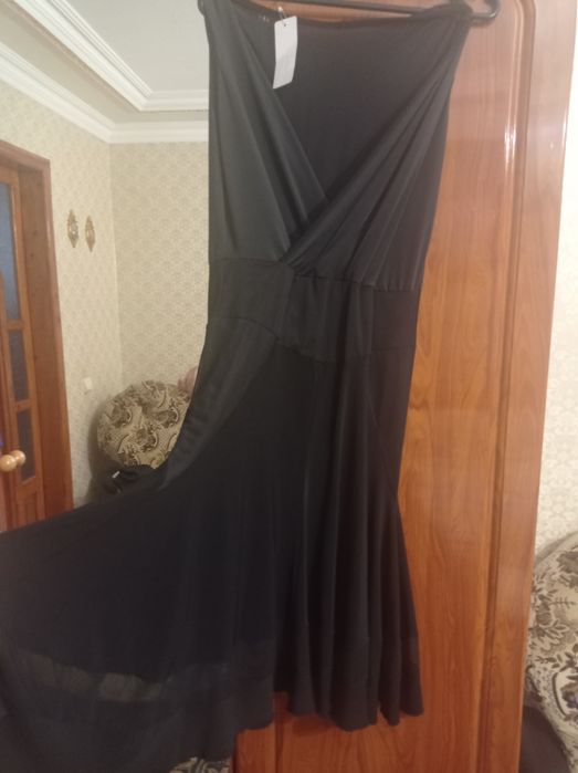 Продам вечірню сукню
