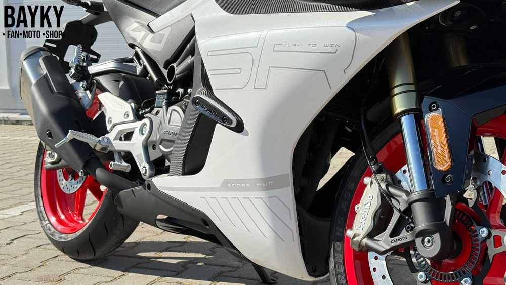 Мотоцикл CFMOTO 450SR