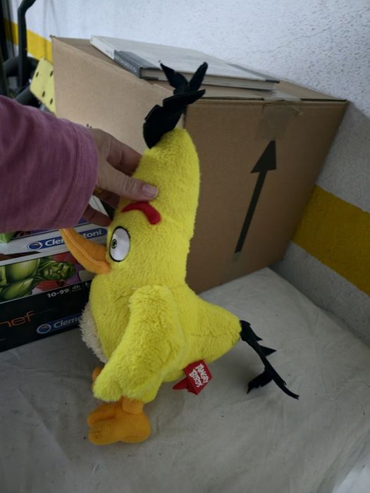 Angry bird amarelo
