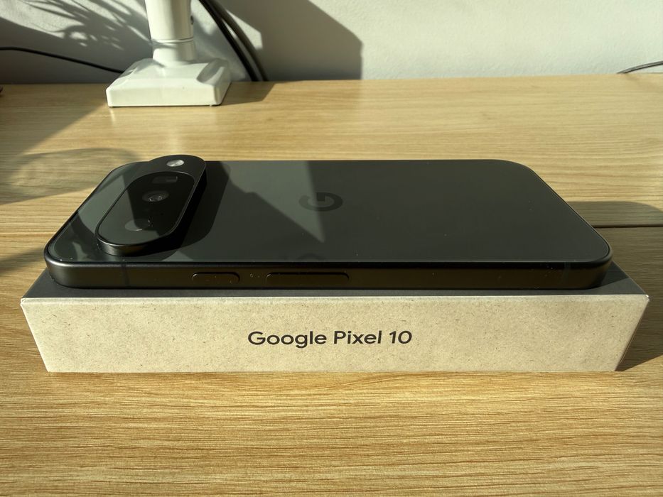 Google Pixel 10 5G 128GB DualSIM Obsidian - Nowy