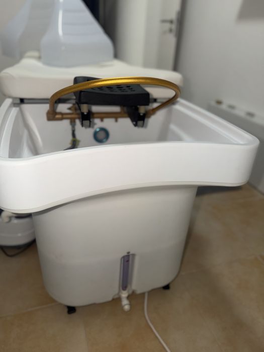 Vendo Head Spa completamente novo