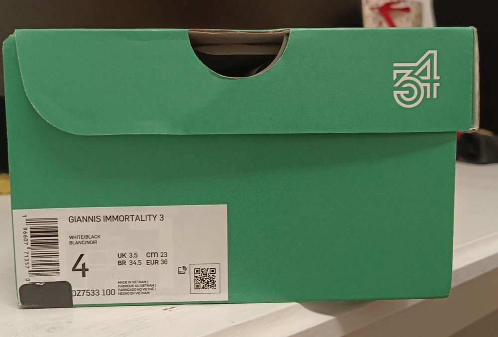 Giannis immortality 3 branco e preto tam 36