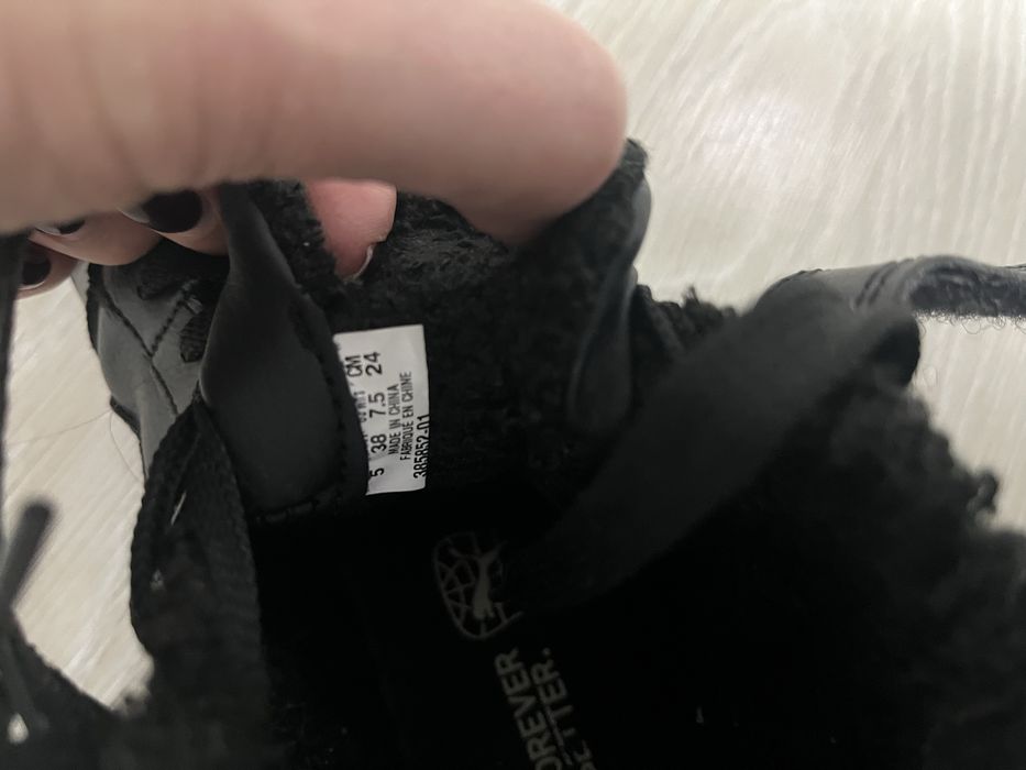 Утеплені кросівки хайтопи PUMA CARINA 2.0, розмір 38 устілка 24см