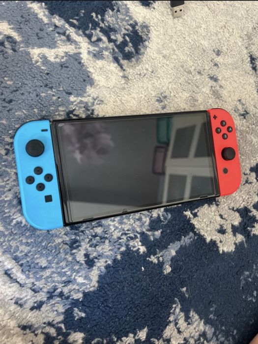 !! Pilne ! Nintendo Switch OLED