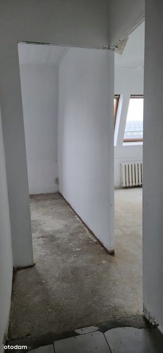 Mieszkanie 3 pokoje, centrum,balkon,do kapitalnego remontu