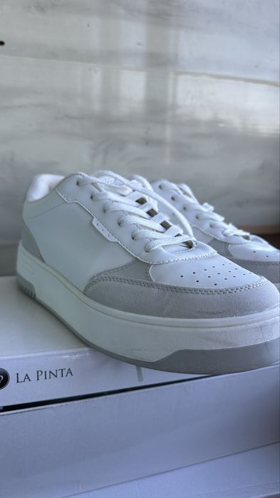 Кеди чоловічі білі