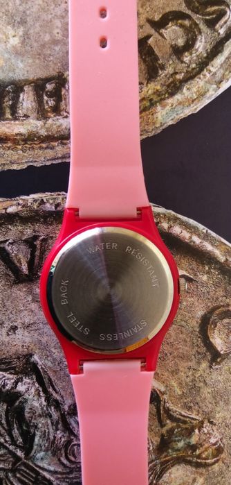 211025# Relogio NOVO  já com pilha