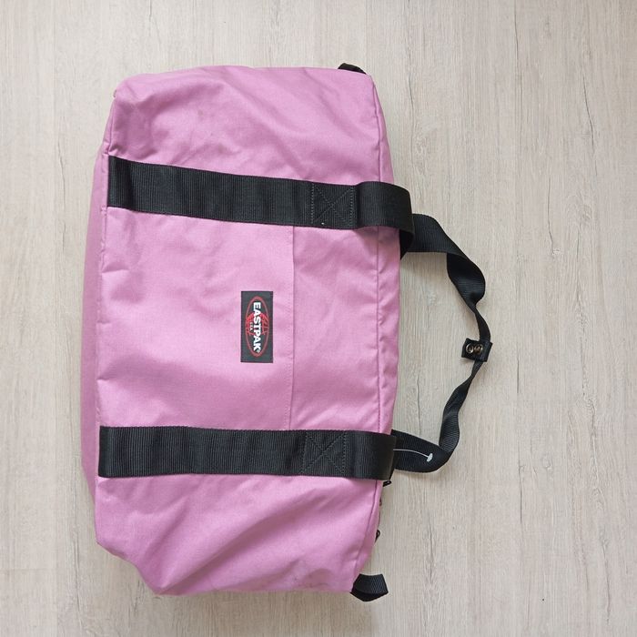 Сумка Eastpak  .