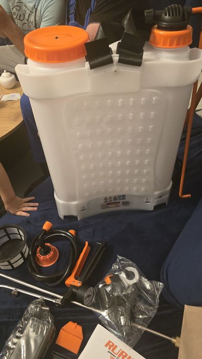 RURIS rs2000 NOWY Opryskiwacz akumulatorowy 20l akumulator 12V 8Ah