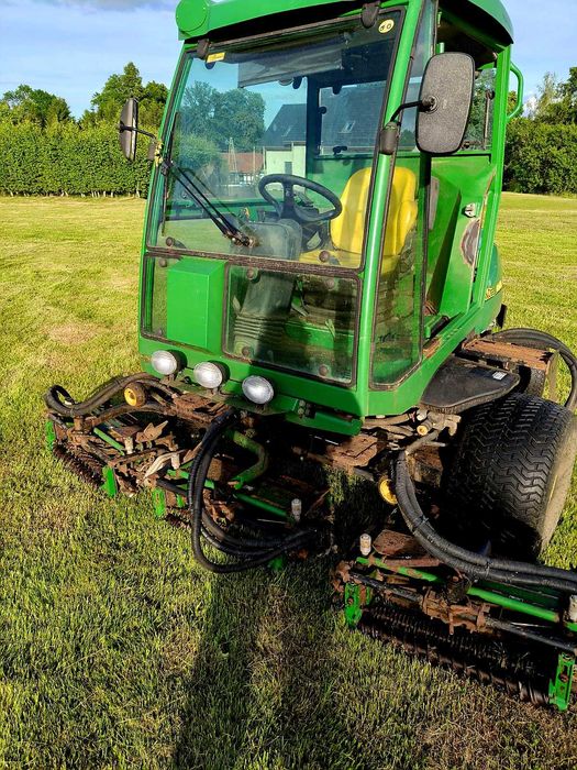 Kosiarka wrzecionowa profesjonalna JOHN DEERE,  TRAKTOREK