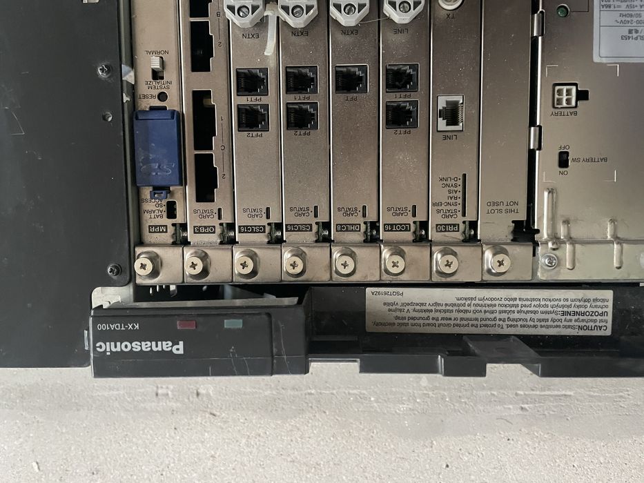 Centrala telefoniczna Panasonic KX-TDA100