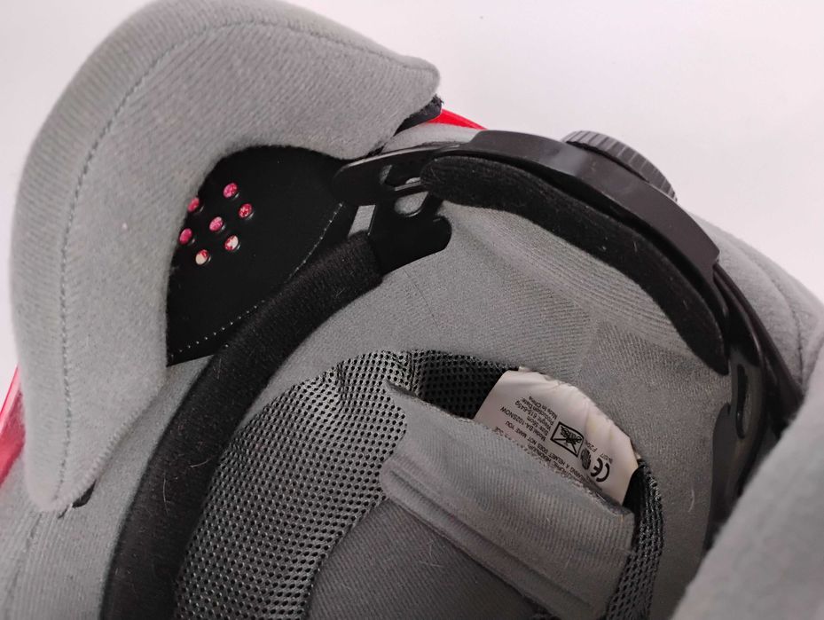 Kari Traa Norweski kask narciarski  56cm