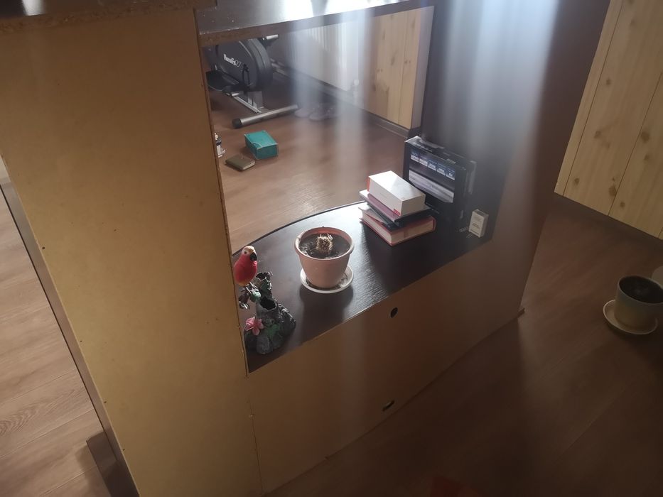 Полка под аквариум 60л/70л ,телевизор до 32