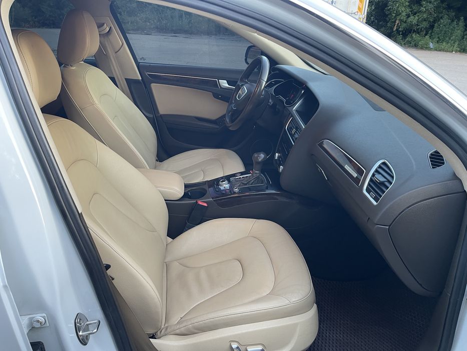 Продам Audi-4 автомат