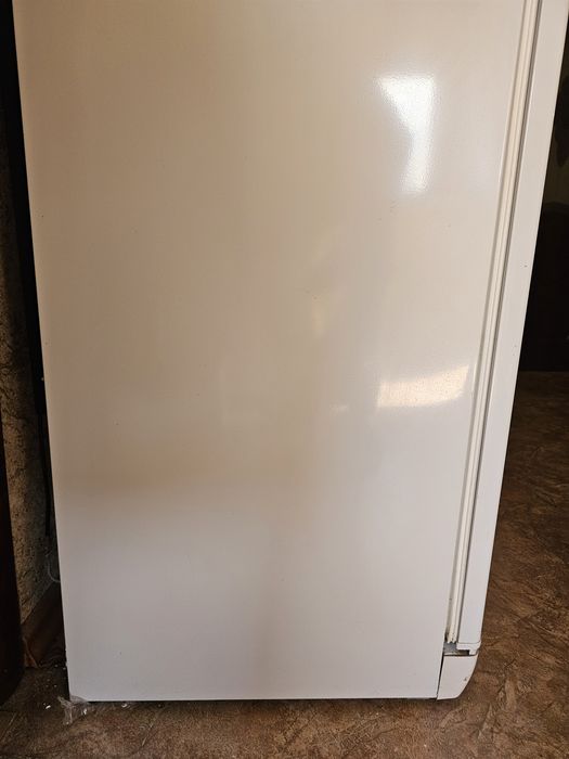 Морозильна камера INDESIT SFR 167 NF