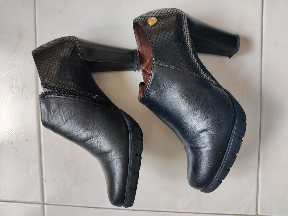 Botins salto alto tamanho 37 pouco usados, marca Calçado Guimarães