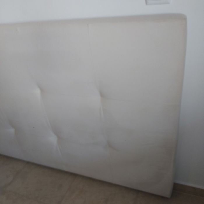 Sommier+cabeceira de cama com oferta de colchão