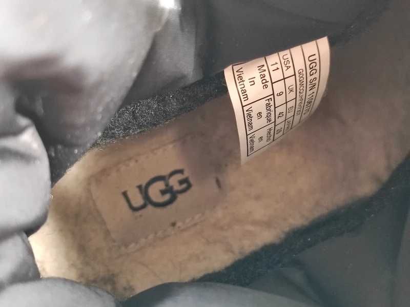 - Ugg Montara - Śniegowce na platformie r. 42