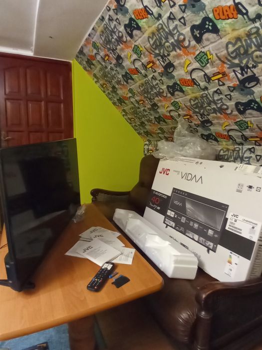 Telewizor JVC 40 cali VIDIAA Smart TV