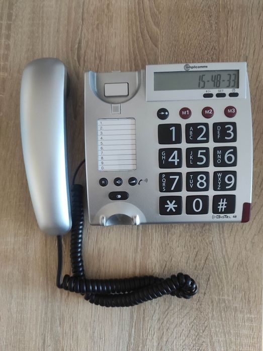 Telefon stacjonarny dla seniora