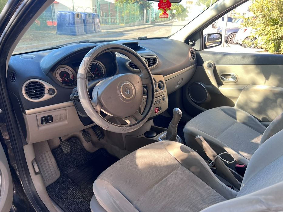 Renoult clio 1.2 16v