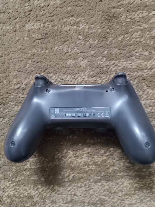 Продам геймпад The last of us