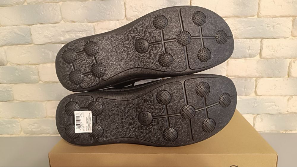 Ботінки чоловічі Сlarks