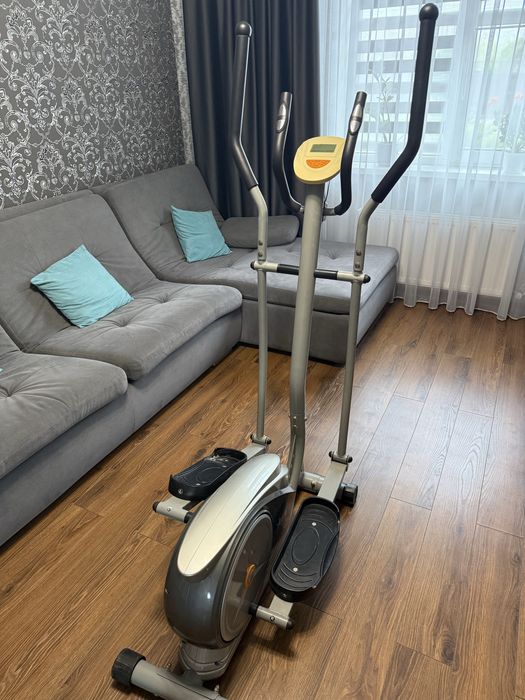 Продам Орбітрек