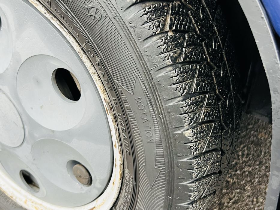 Продам таврию, 1,2мотор 2002 год