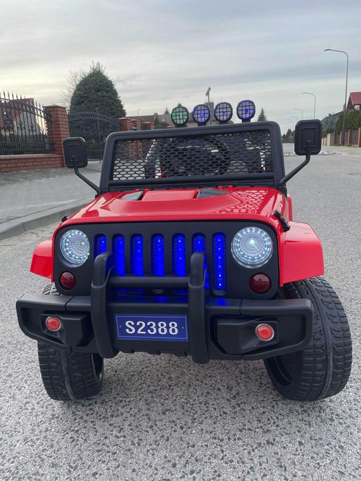 NOWY Samochód na akumulator JEEP duży auto dla dzieci PILOT 4x4