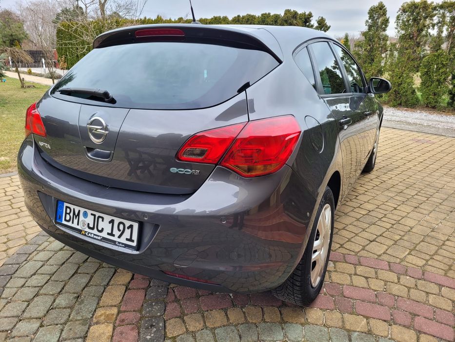 Opel astra J 1.4 benzyna