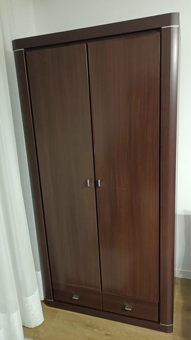 Sprzedam zestaw mebli salonowych ze stołem