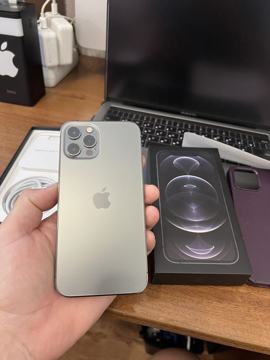 iPhone 12pro 256gb АКБ100%.Як новий!комплект