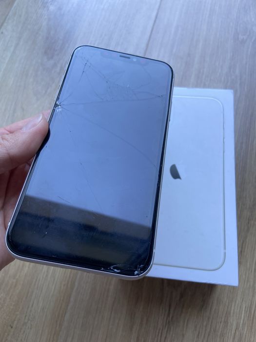 iPhone 11 128GB White