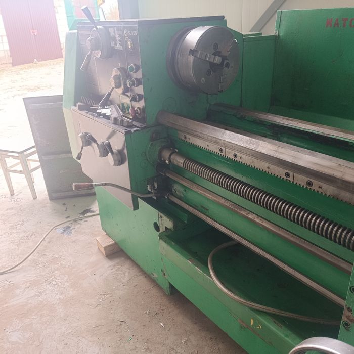 Tokarka uniwersalna cu 400x1500 bułgarka