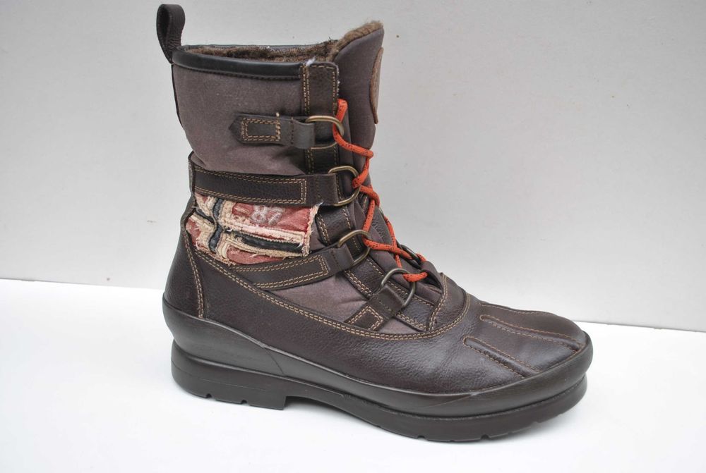 Śniegowce buty zimowe marki Napapijri