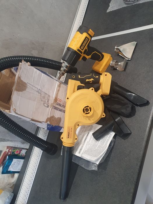 Dewalt дуйка і фен