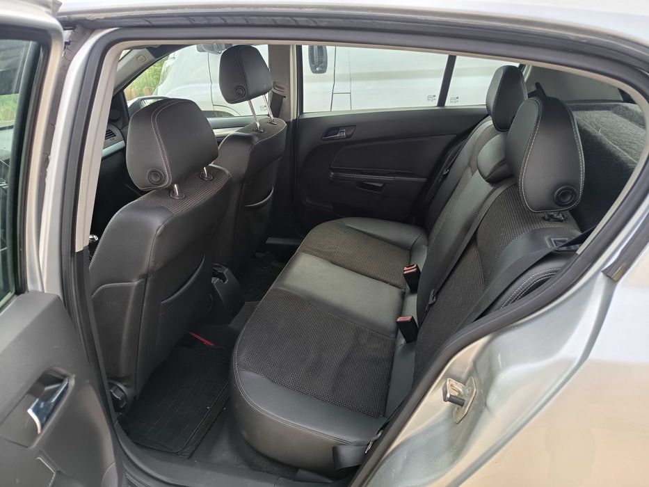 Opel Astra 2008 | 183 mil km