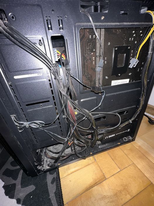 Komputer gamingowo/biurowy