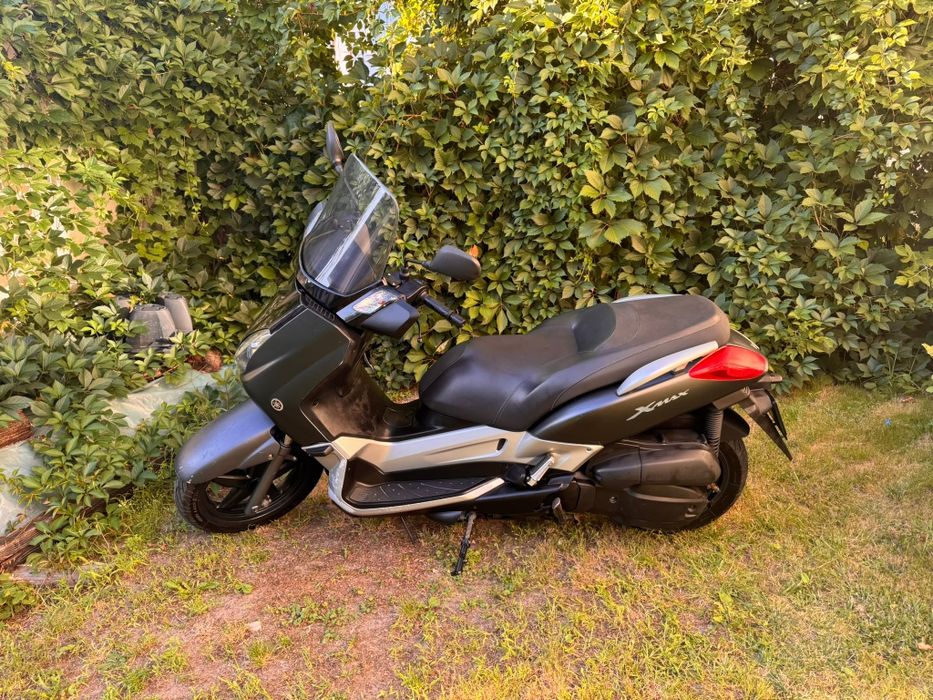 Sprzedam skuter Yamaha xmax 125 kat B 2009 rok