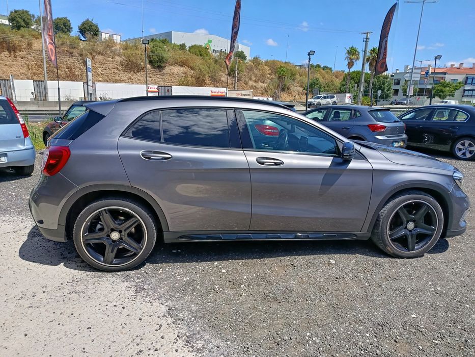 Mercedes-Benz GLA 180 d  AMG , Desde 295€ , Topos de gama