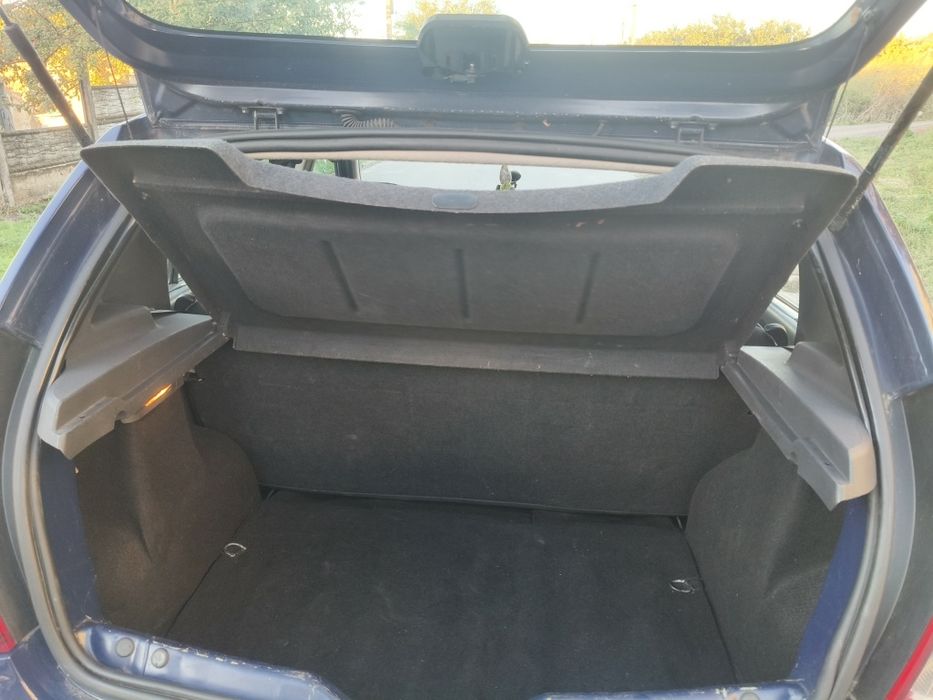 продам dacia sandero 1.2 бензин