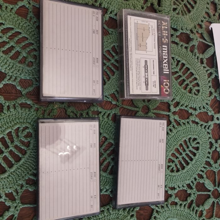 Kasety magnetofonowe, chrom, type II, BASF, Maxell, 4 sztuki komplet