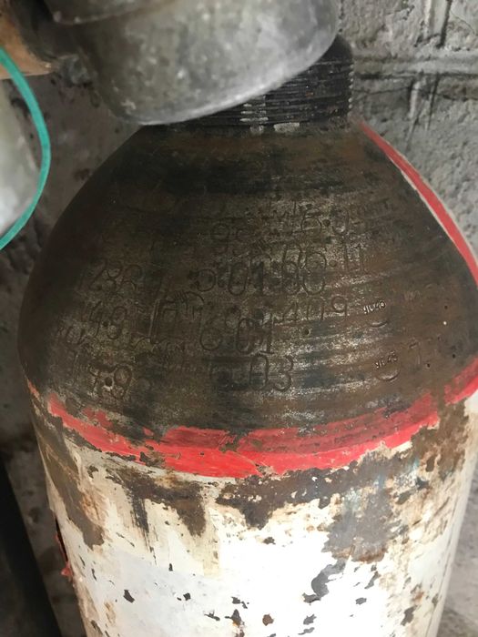 Продам ацетиленовый баллон