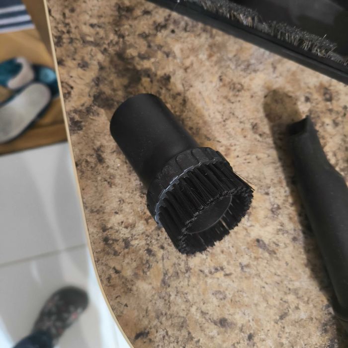 Щітка до пилососа