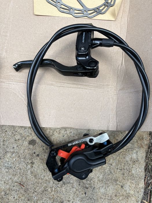 Hamulce hydrauliczne Kross przód + tył + 2 tarcze 160 mm